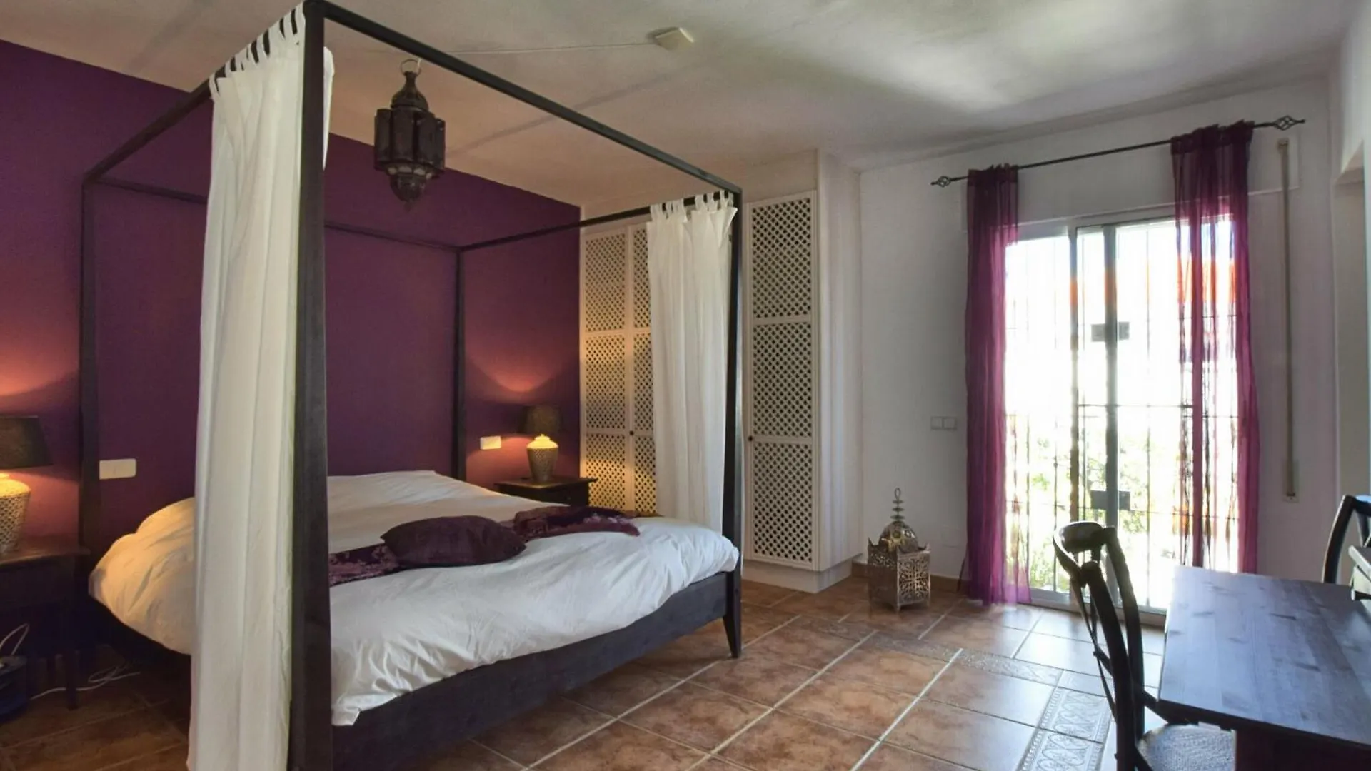 Belvilla By Oyo Casa Iris Sayalonga Villa
